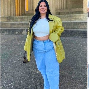 High rise mom jeans medium wash